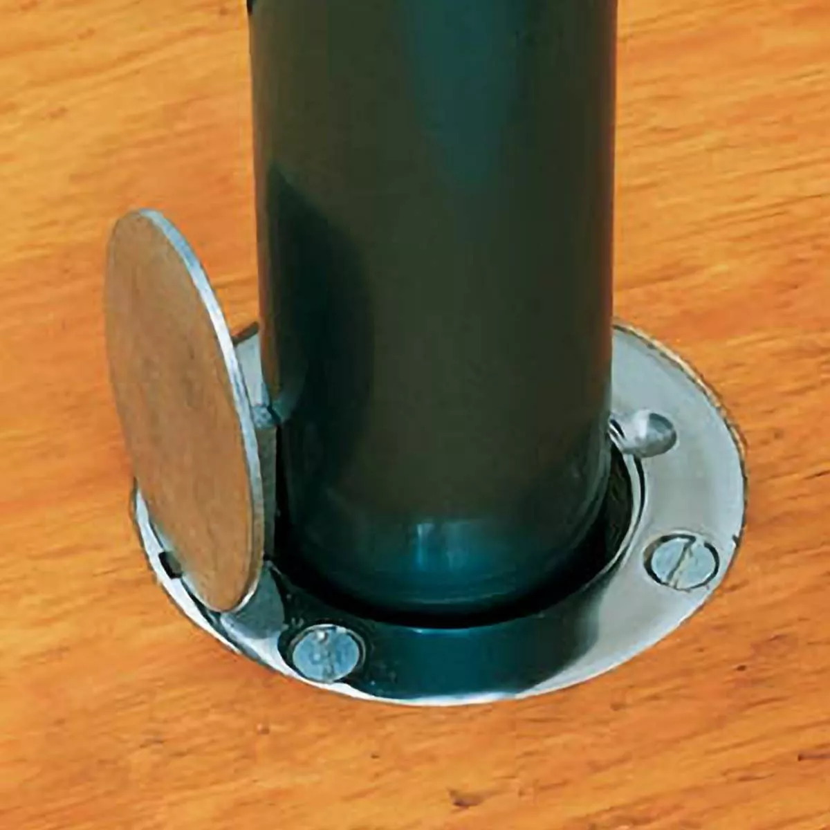 Spalding 3" PV Volleyball Floor Plate & Sleeves, 408-785, pair 1 Spalding 3" PV Volleyball Floor Plate & Sleeves, 408-785, pair